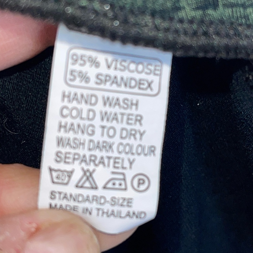 Kathmandu Imports Tank. standard Size - Small - Medium. - Picture 4 of 8